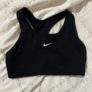 Nike sports bra size medium